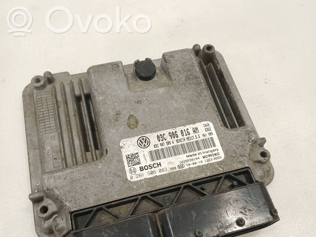 Volkswagen Golf VI Engine control unit/module 