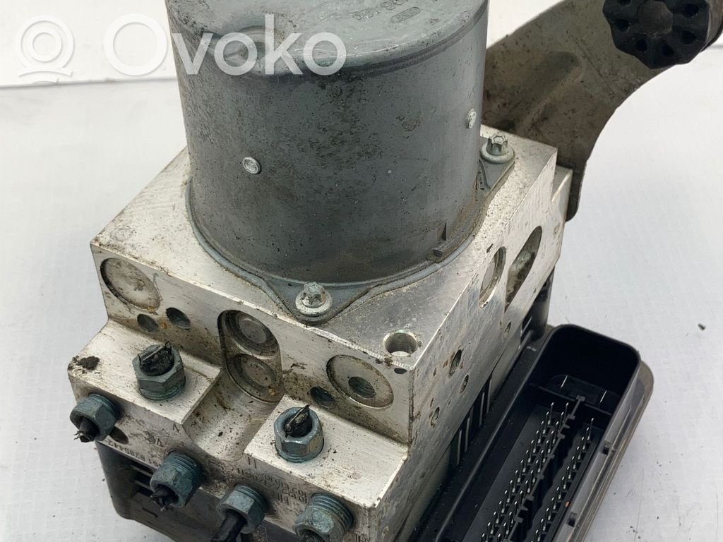 BMW 7 F01 F02 F03 F04 ABS Pump 