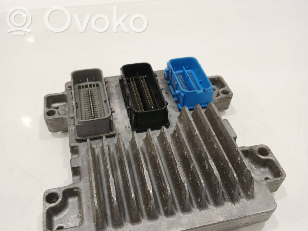 Opel Corsa E Engine control unit/module 