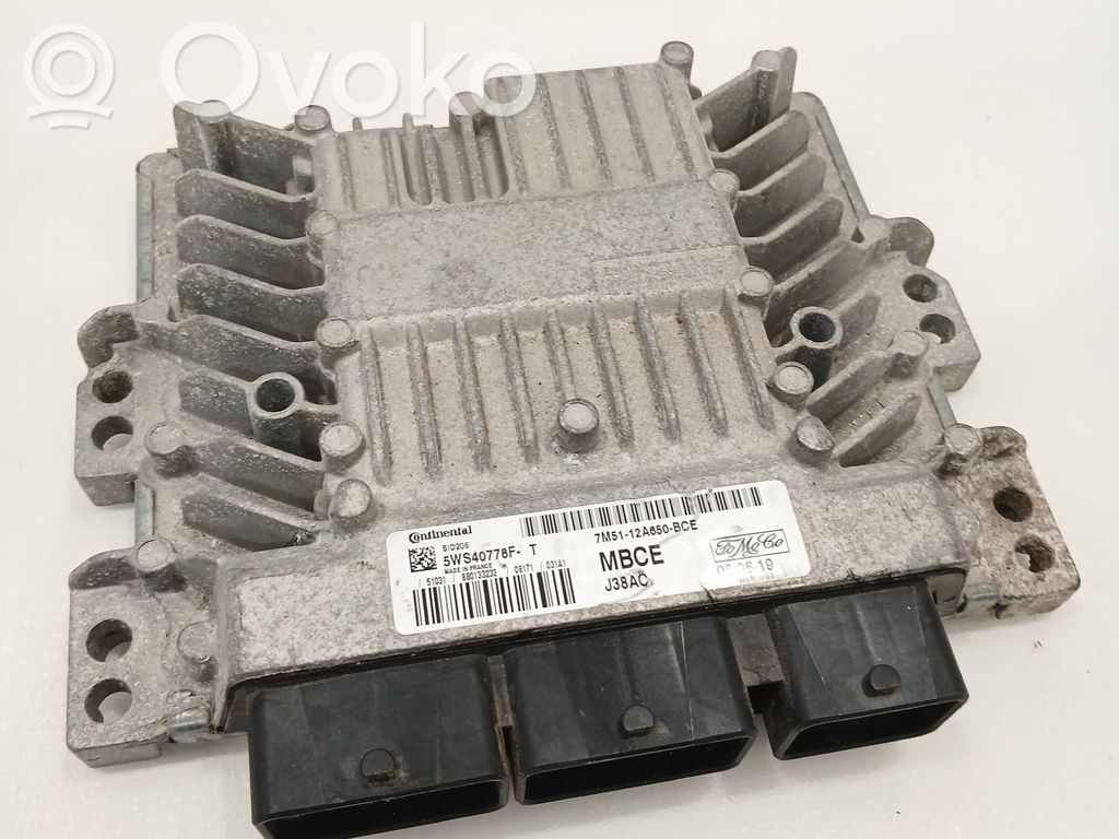 Ford Focus Engine control unit/module 