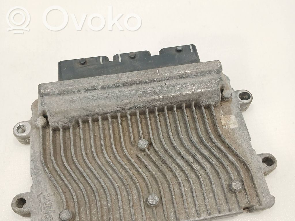 Peugeot 206 Engine control unit/module 