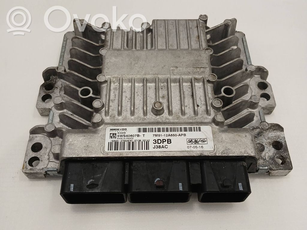 Ford Focus Engine control unit/module 