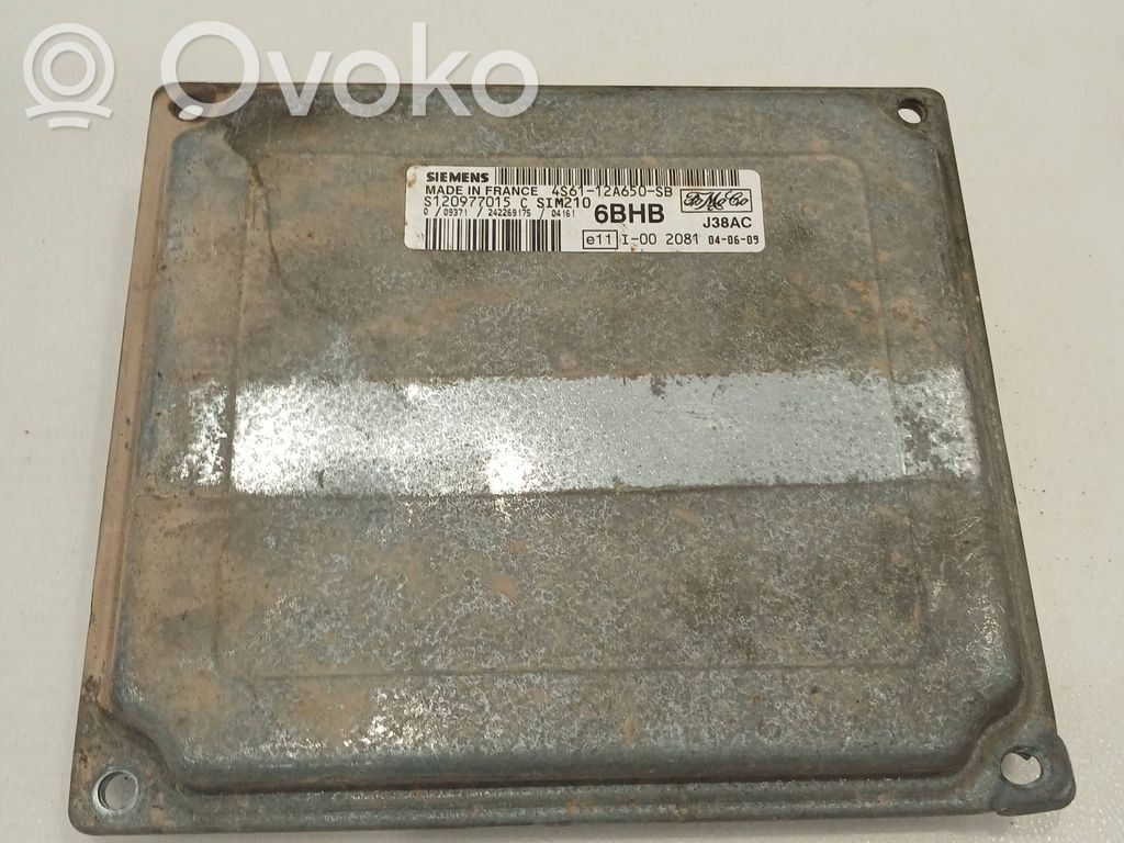 Ford Fiesta Engine control unit/module 
