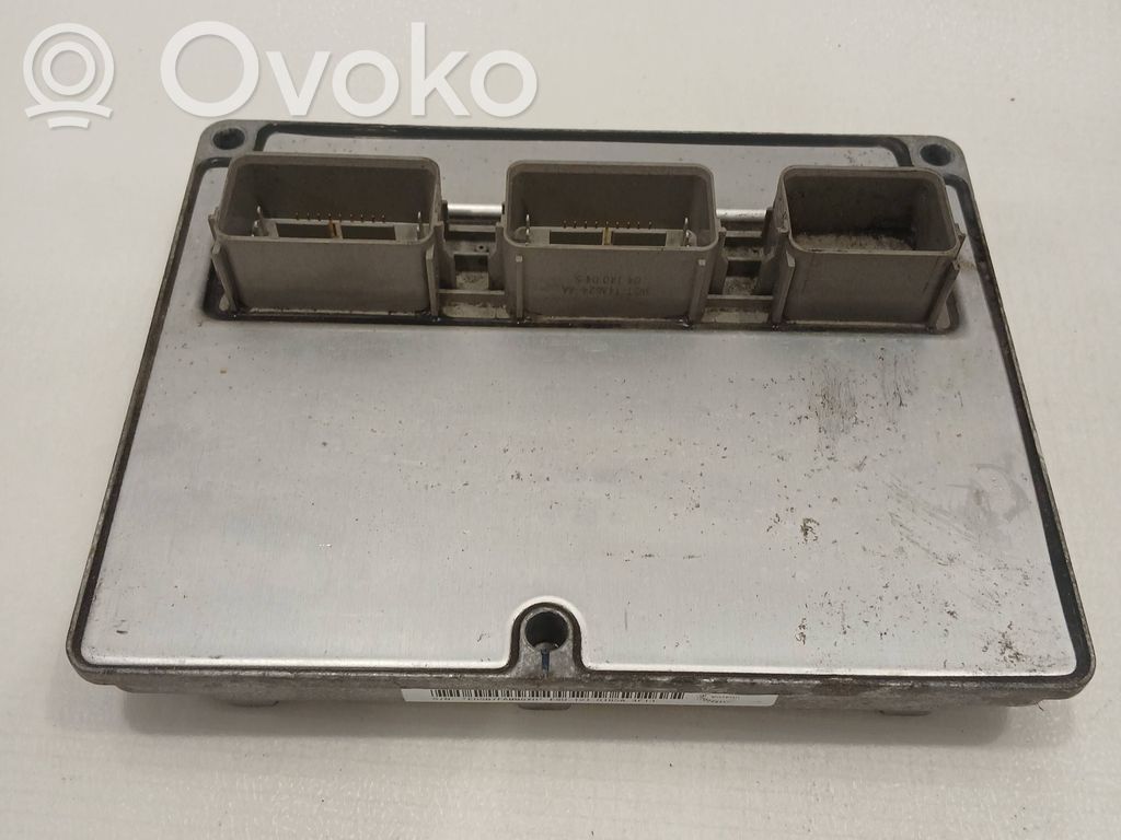 Ford Focus C-MAX Engine control unit/module 