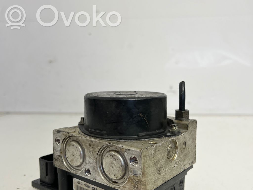 Skoda Fabia Mk2 (5J) Bomba de ABS 