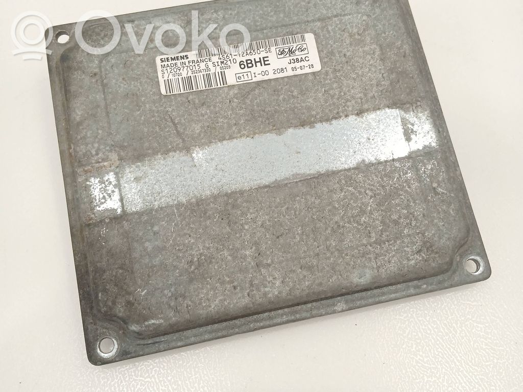 Ford Fiesta Engine control unit/module 