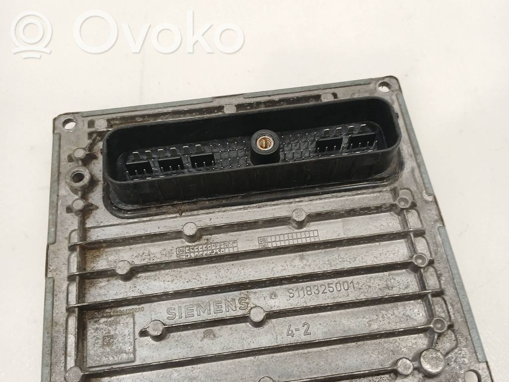 Ford Focus Engine control unit/module 