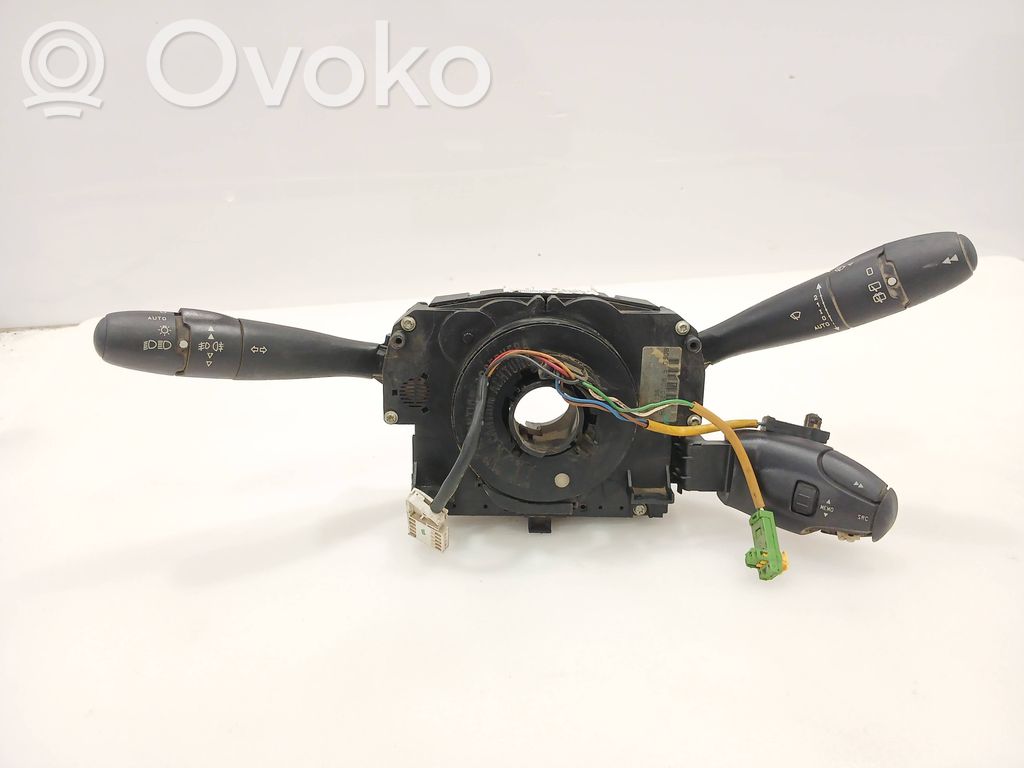 Peugeot 207 Wiper turn signal indicator stalk/switch 