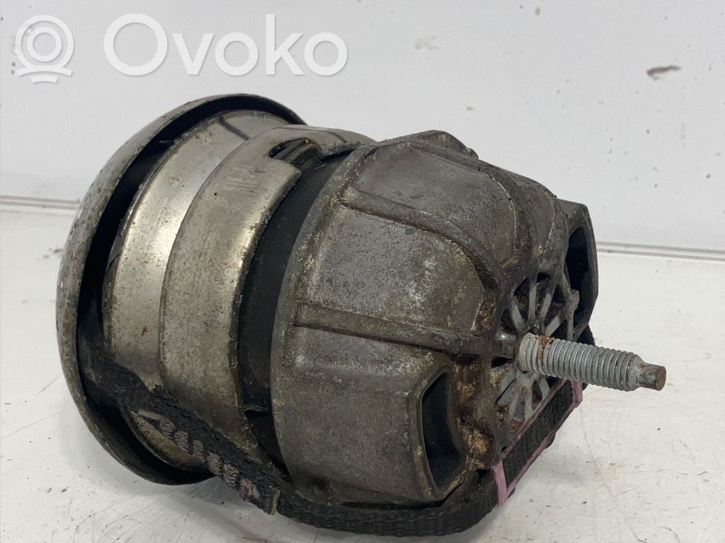 Jaguar S-Type Engine mount bracket 