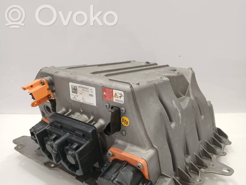Inversor/convertidor de voltaje   4KE915253F