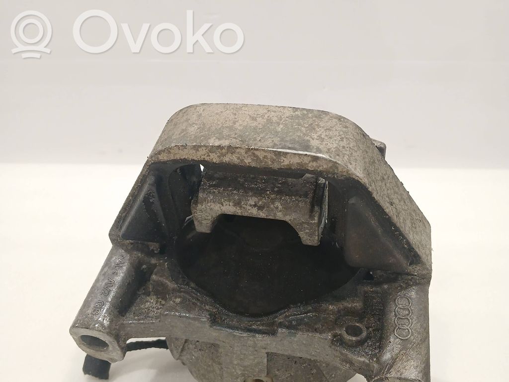 Audi A7 S7 4G Engine mount bracket 