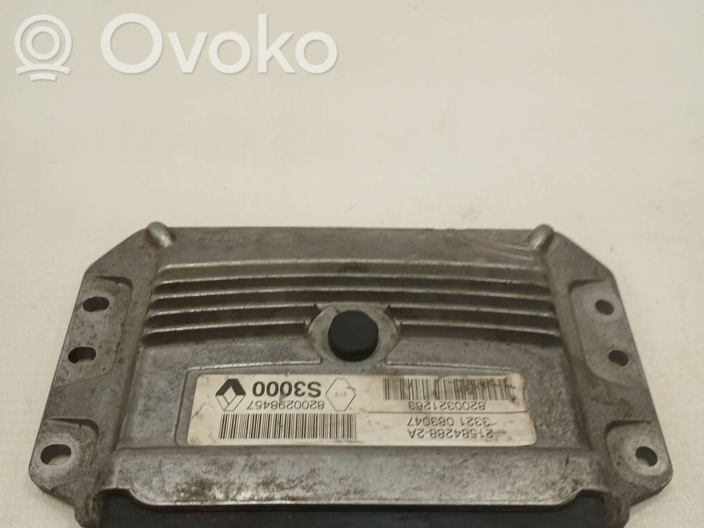 Renault Megane II Engine control unit/module 