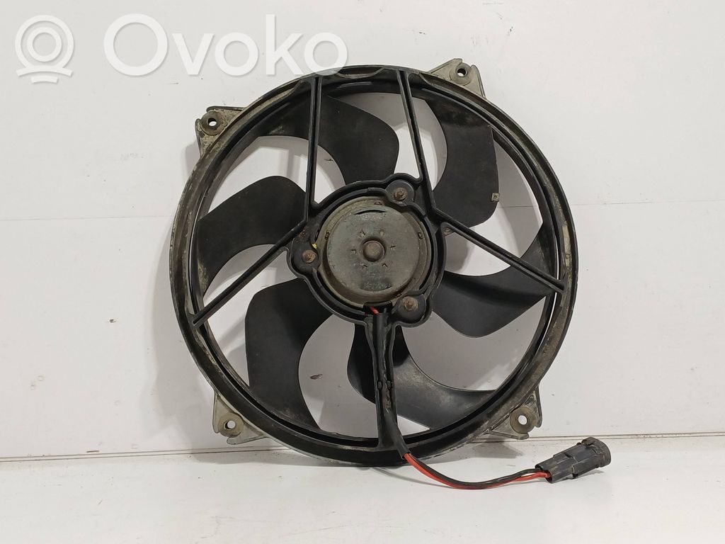 Peugeot 308 Elektrisks radiatoru ventilators 