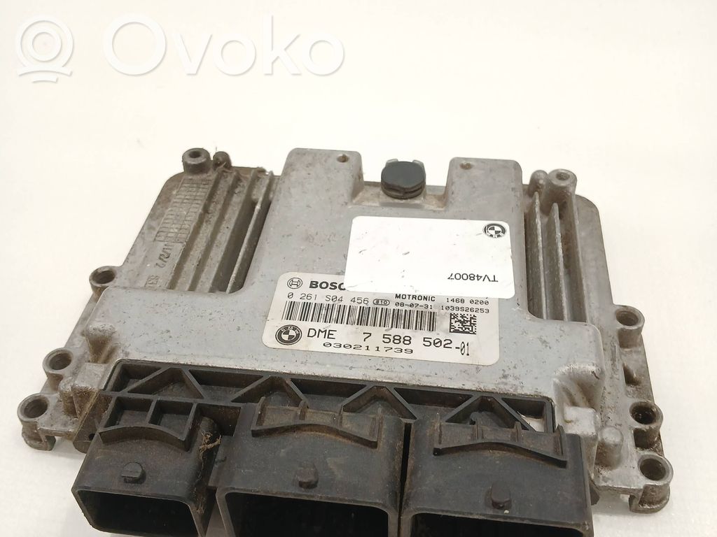 Engine control unit/module   7588502,0261S04456,1039S26253