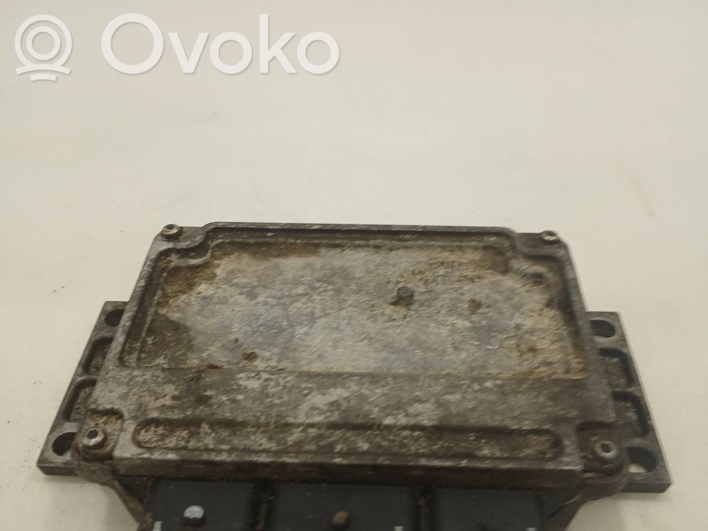 Peugeot 307 Engine control unit/module 