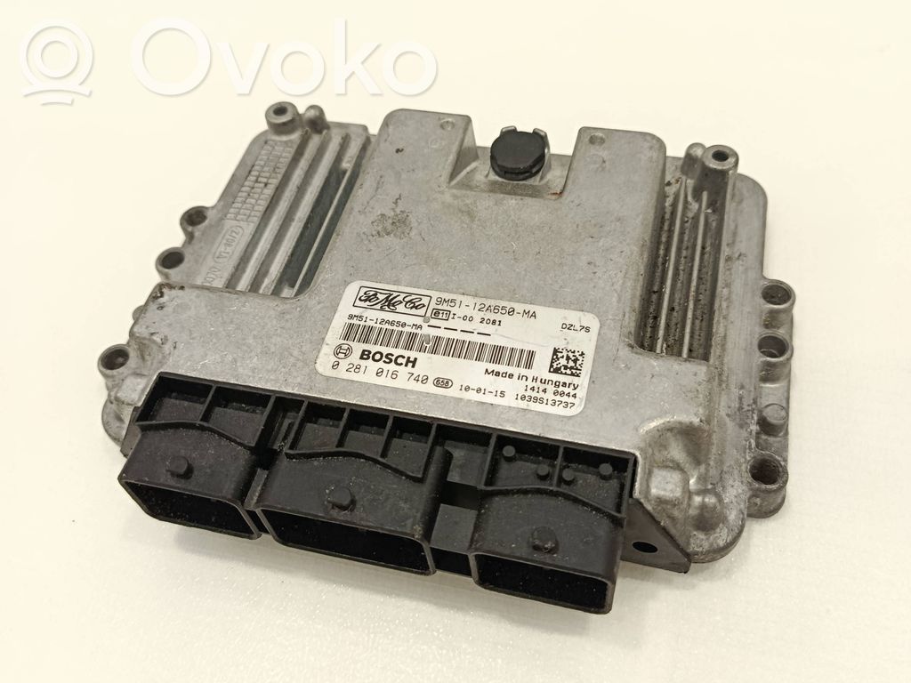 Ford Focus Engine control unit/module 