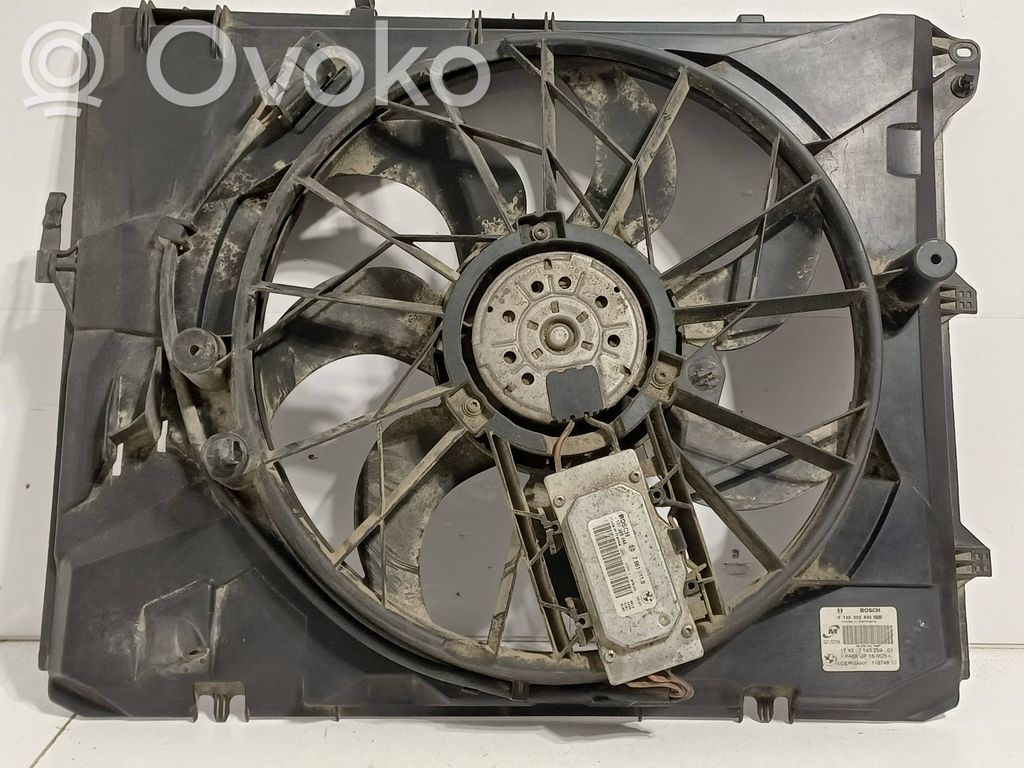 BMW 3 E90 E91 Elektrinis radiatorių ventiliatorius 