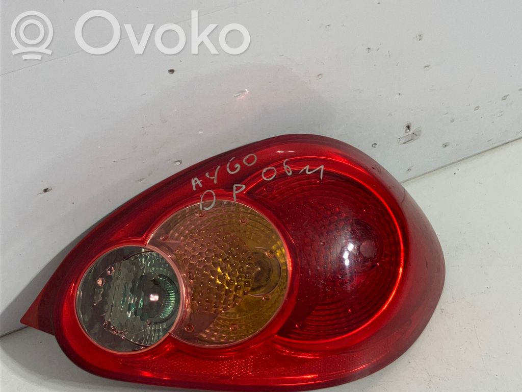 Toyota Aygo AB10 Lampa tylna 