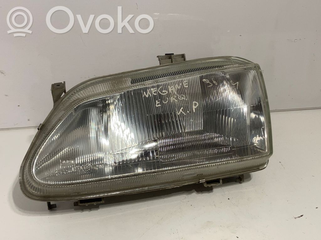 Renault Megane I Lampa przednia 