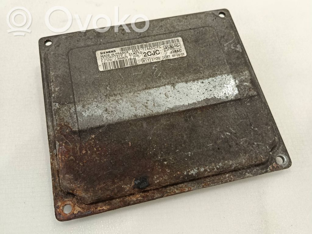 Ford Fiesta Engine control unit/module 
