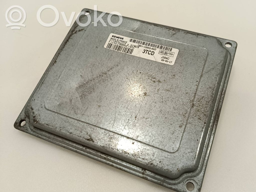 Ford Focus Engine control unit/module 