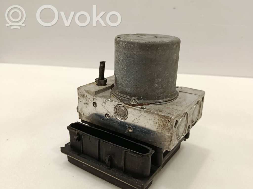 Mercedes-Benz Sprinter W906 ABS Pump 