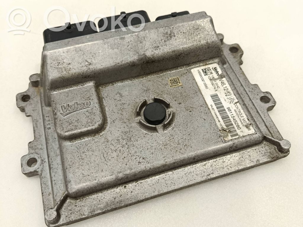 Peugeot 208 I Engine control unit/module 