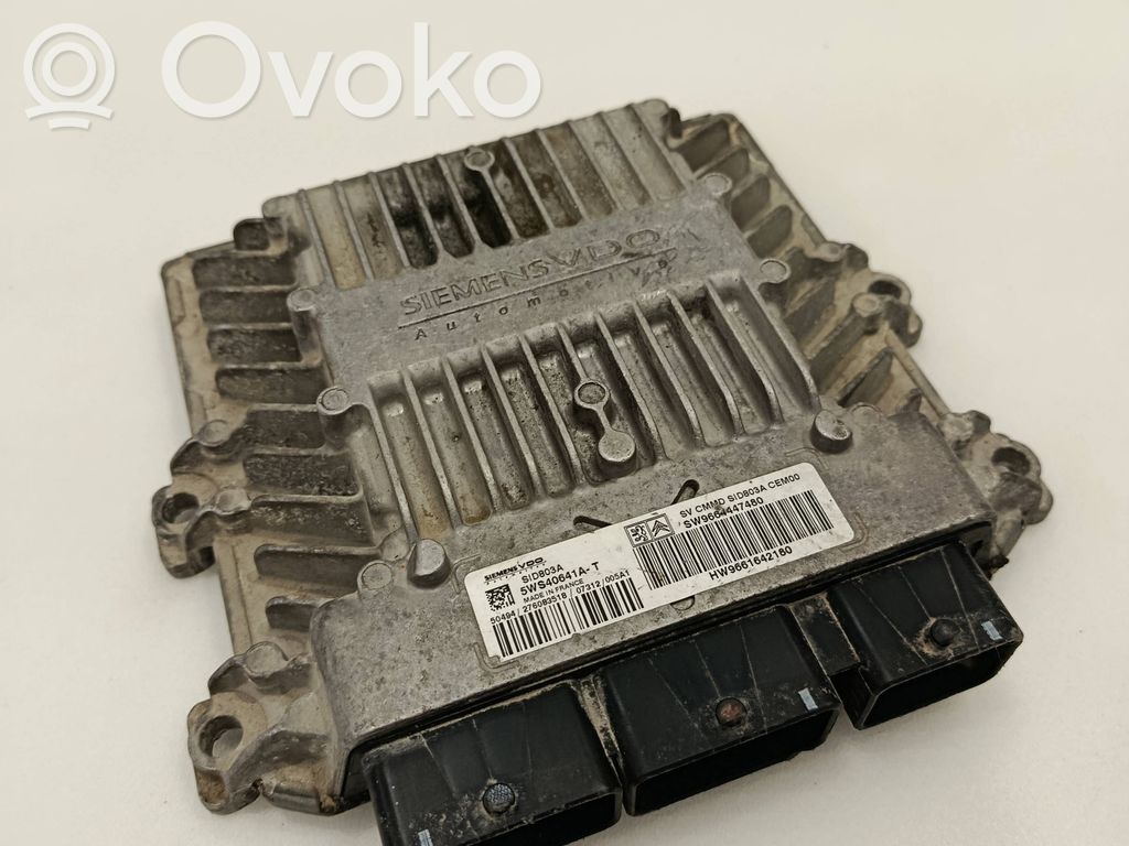 Peugeot 407 Engine control unit/module 