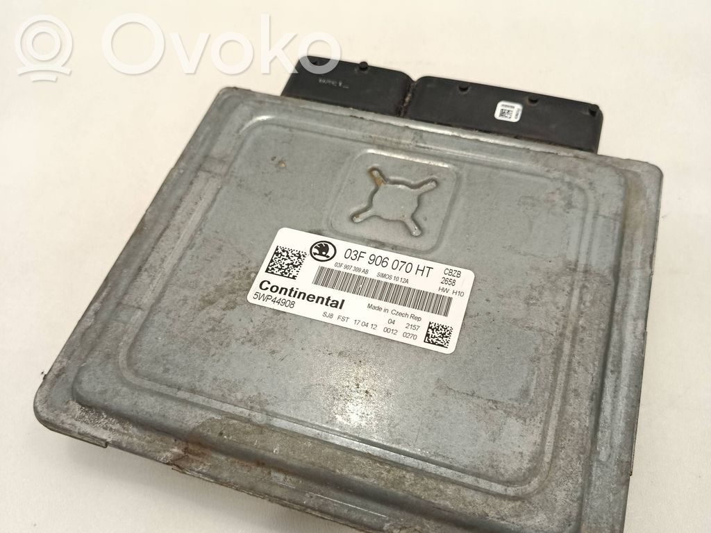 Skoda Octavia Mk2 (1Z) Engine control unit/module 