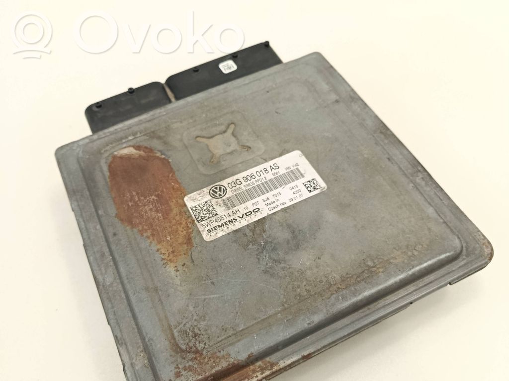 Volkswagen PASSAT B6 Engine control unit/module 