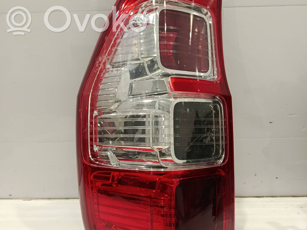 Rear/tail lights   JL43002