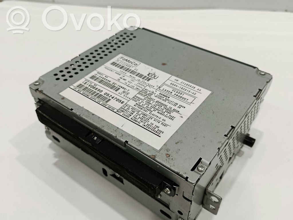 Volvo XC70 Radio/CD/DVD/GPS-pääyksikkö 