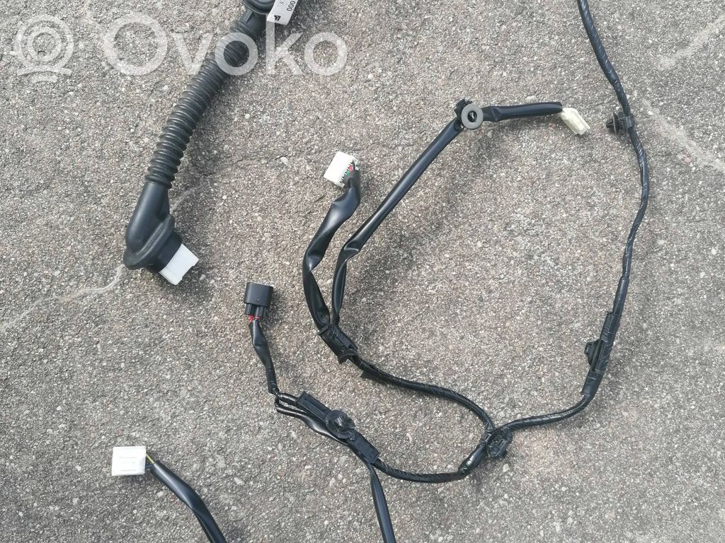 Subaru XV II Проводка задних дверей 