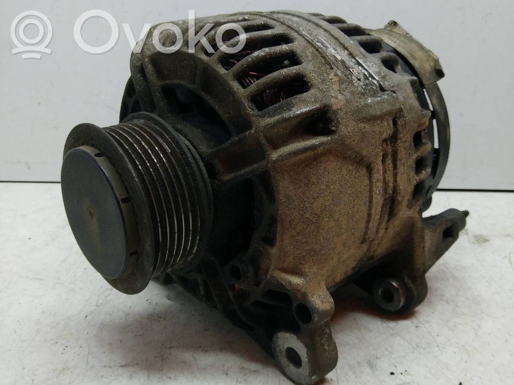 Volvo V70 Ģenerators 