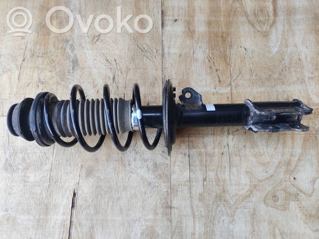 Toyota Yaris Ansamblu amortizor cu arc față 