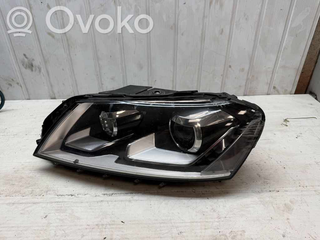 Volkswagen PASSAT B7 Lampa przednia 
