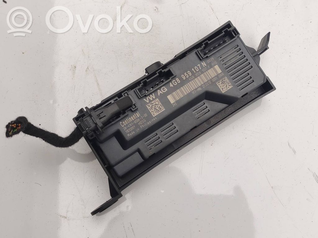 Audi A7 S7 4G Sterownik / Moduł elektrycznej klapy tylnej / bagażnika 