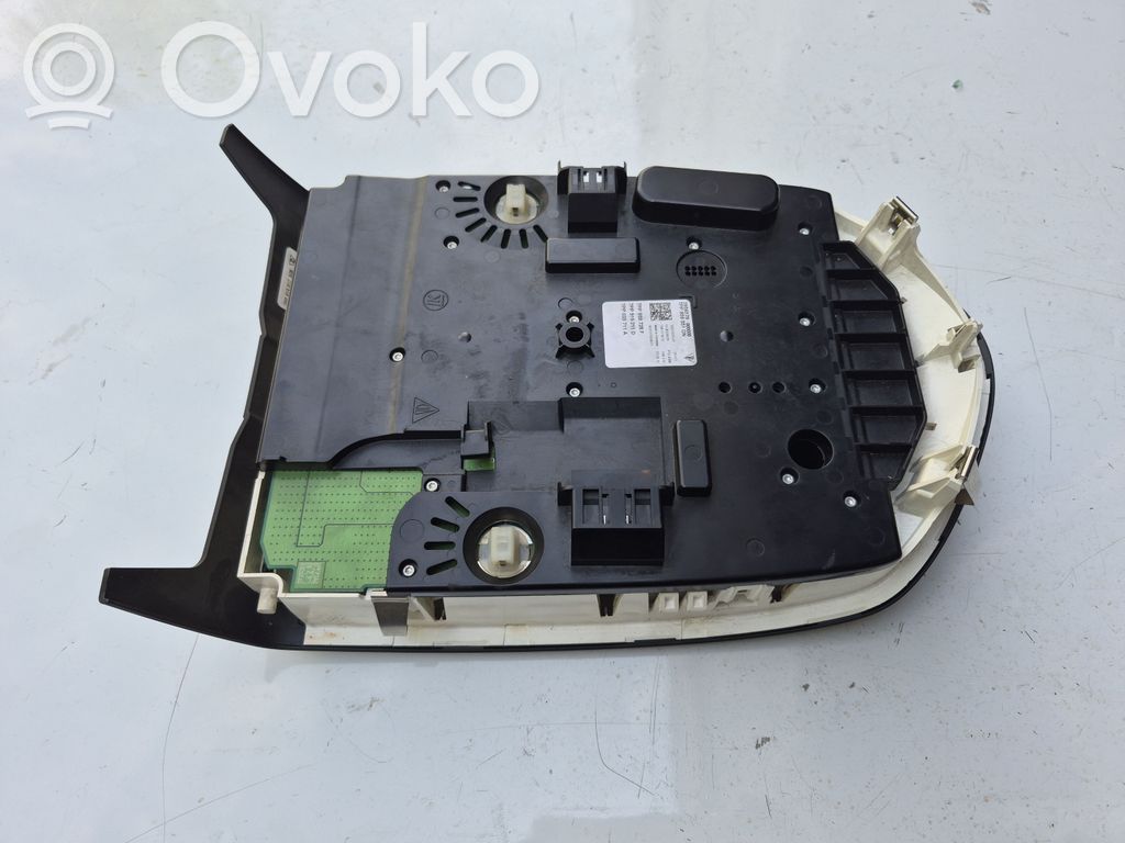 Porsche Cayenne (92A) Luz del asiento delantero 