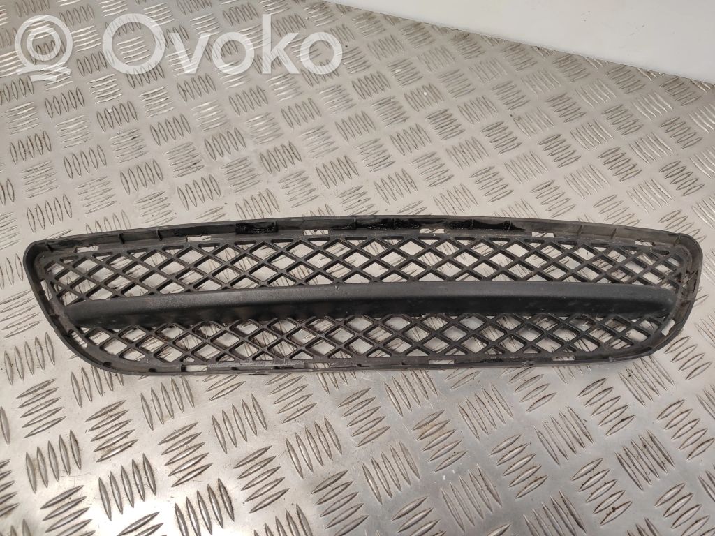 BMW 3 E90 E91 Front bumper lower grill 