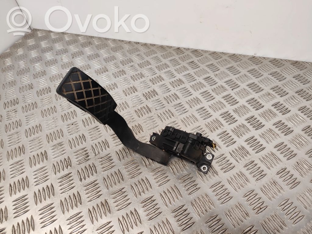 Audi A8 S8 D3 4E Accelerator throttle pedal 