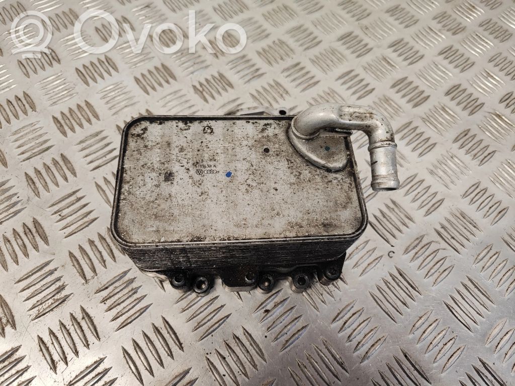 Audi Q5 SQ5 8R Engine oil radiator 
