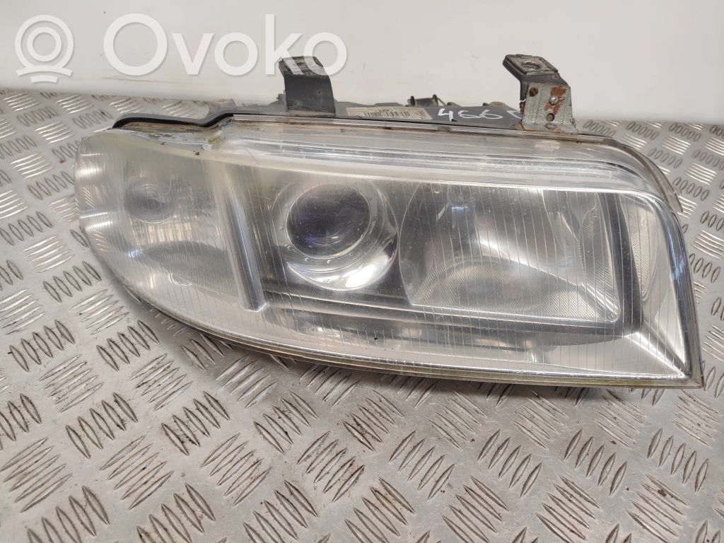 Audi A4 S4 B5 8D Scheinwerfer 