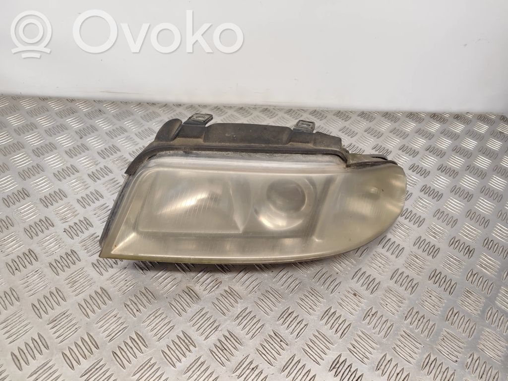 Audi A4 S4 B5 8D Headlight/headlamp 