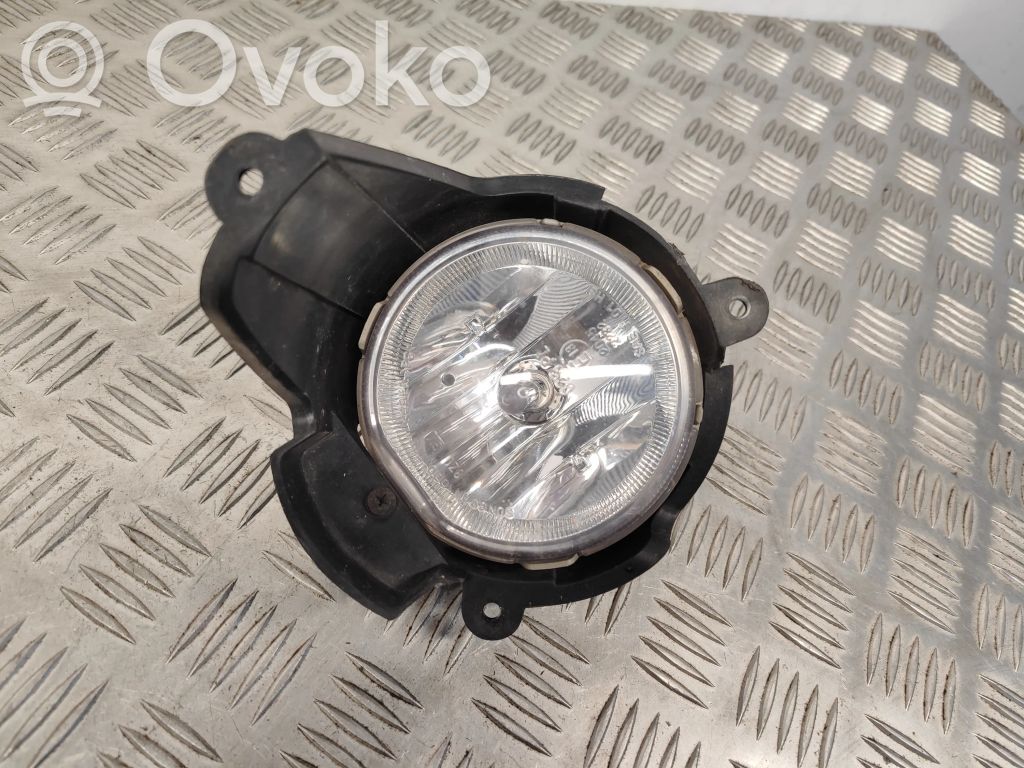 Chevrolet Captiva Miglas lukturis priekšā 