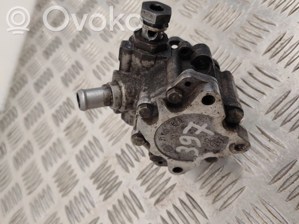 Audi A4 S4 B7 8E 8H Power steering pump 