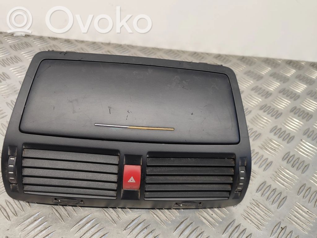 Skoda Octavia Mk2 (1Z) Schowek deski rozdzielczej 