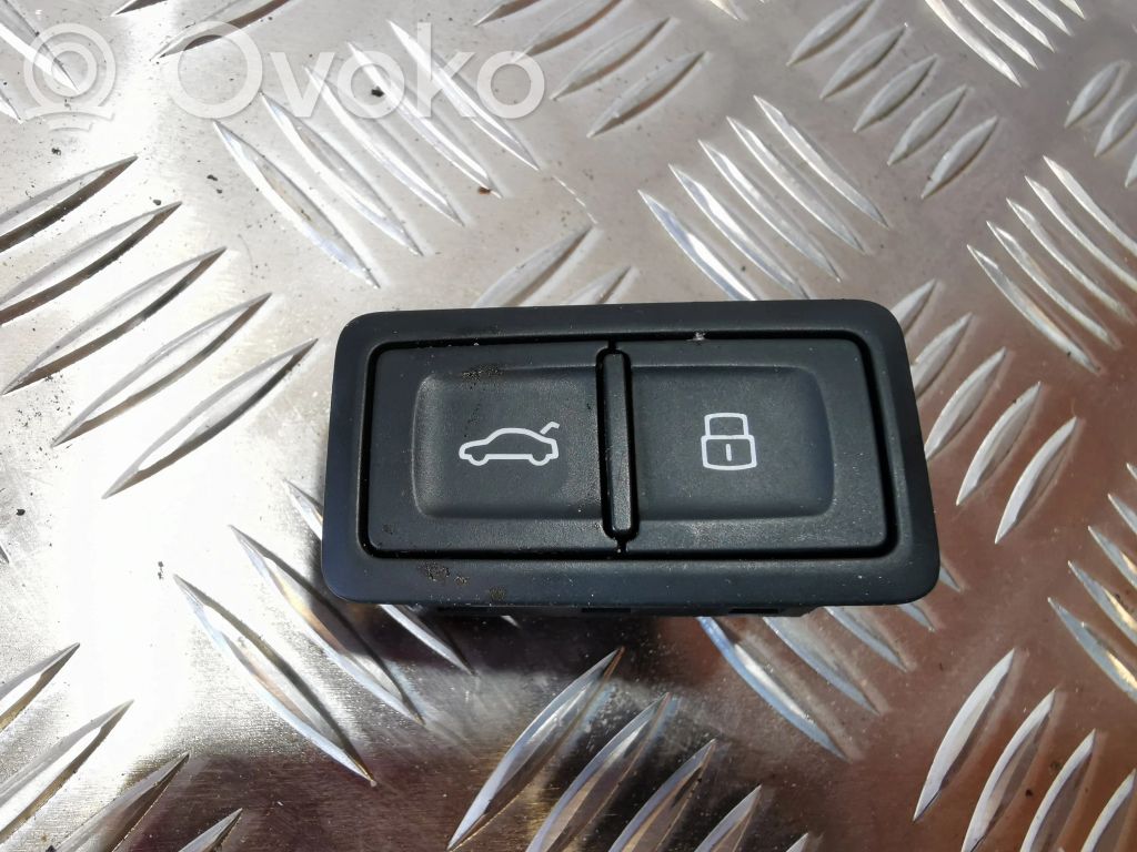 Audi A8 S8 D5 Tailgate/boot open switch button 