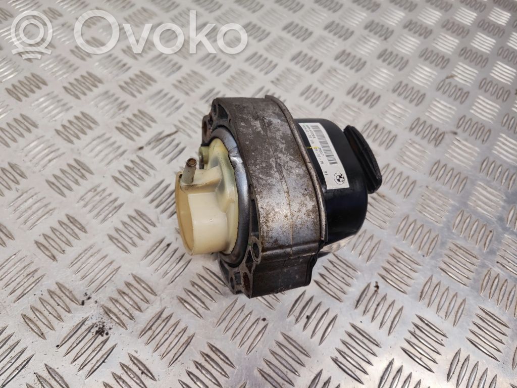 BMW X5 F15 Engine mount bracket 