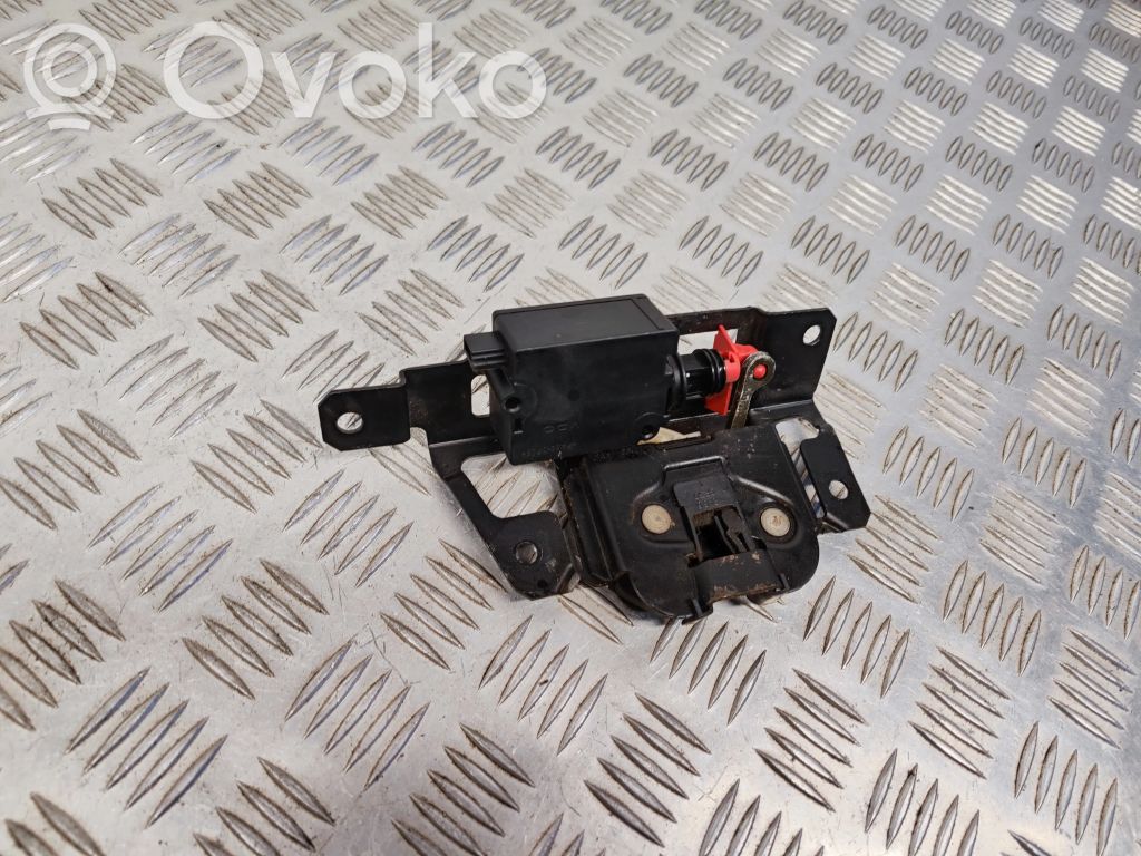 BMW 3 E46 Tailgate/trunk/boot lock/catch/latch 