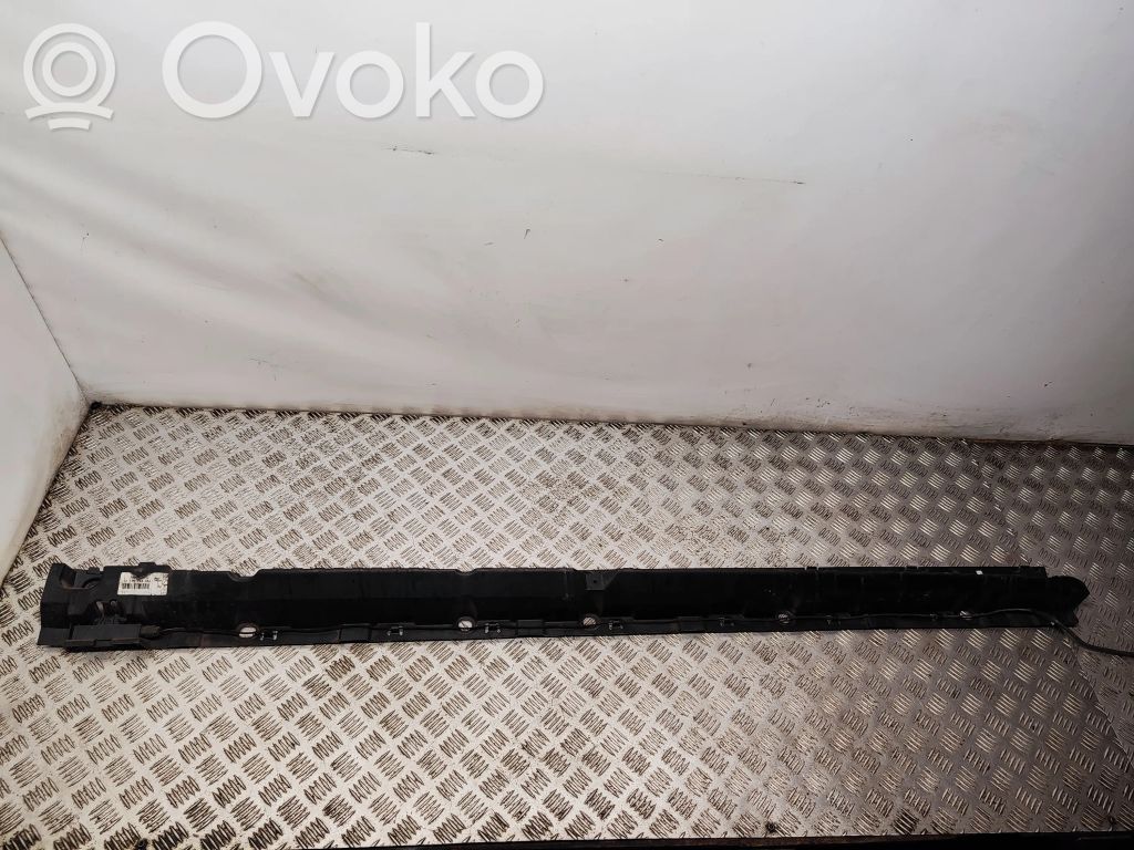 BMW X5 F15 Sill supporting ledge 